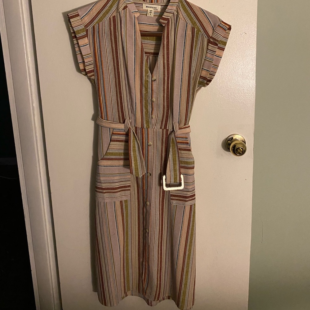 Retro striped dress